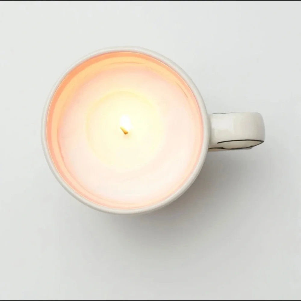 BRAND NEW, Oh So Beautiful Candle Mug Cup 😍